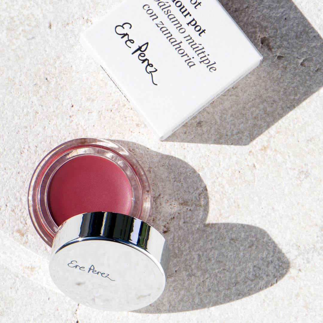 
  
  Ere Perez Carrot Colour Pot Holy
  
