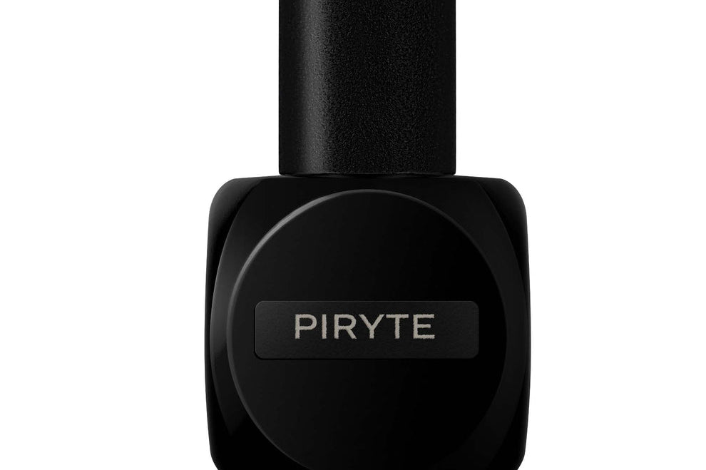
  
  Osmé PIRYTE Parfume in black sustainable bottle and top.
  
