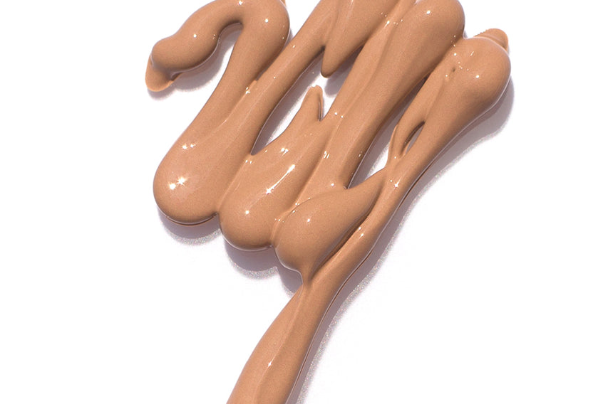 
  
  A swatch of Ere Perez Lychee Creme Corrector Cinco, suited for medium skin tones.
  
