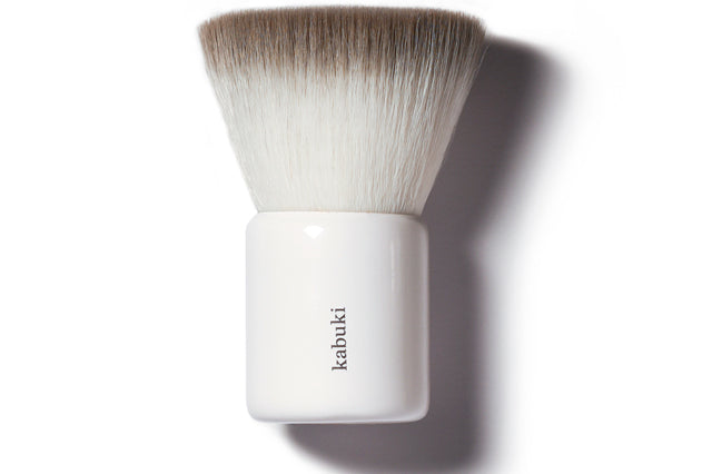 
  
  Ere Perez Kabuki Brush-LORDE beauty and cosmetics
  
